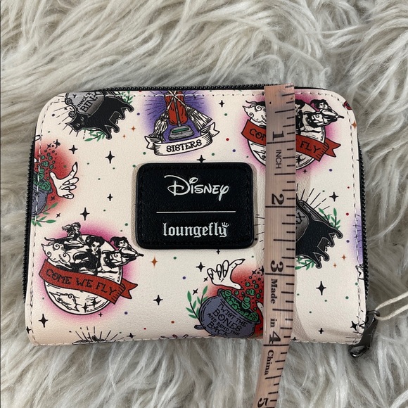Loungefly DiISNEY Hocus Pocus Tattoo Icons Mini Zipper Wallet NEW - Picture 8 of 10